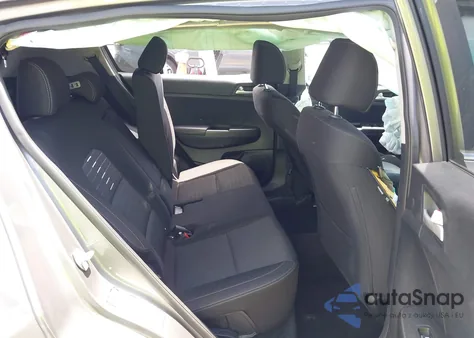 2018 Kia Sportage Lx z USA, uszkodzony, nr VIN KNDPMCAC4J7453334